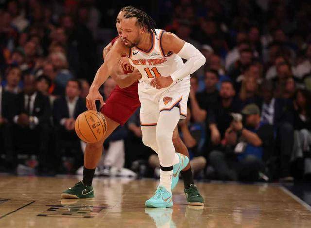 江苏队逆转尼克斯,米切尔刷新纪录 江苏队逆转尼克斯,米切尔刷新纪录