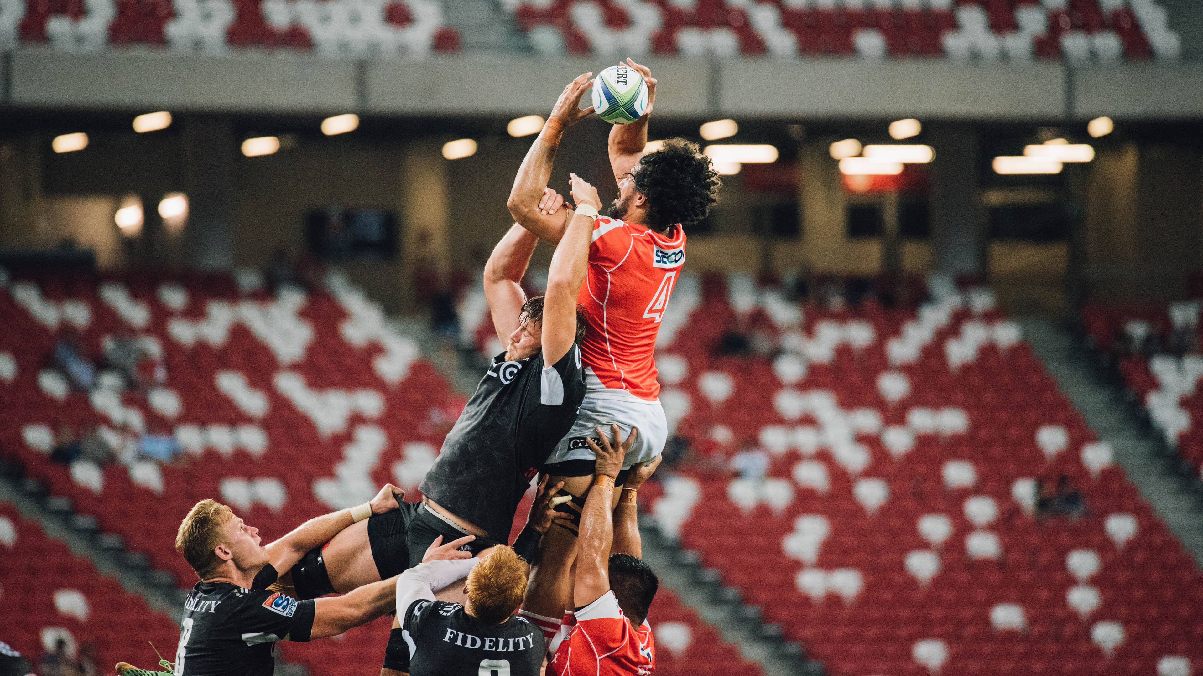 老鹰终结开拓者，戈贝尔在季后赛抢七接管比赛，防守巨塔的封神之夜