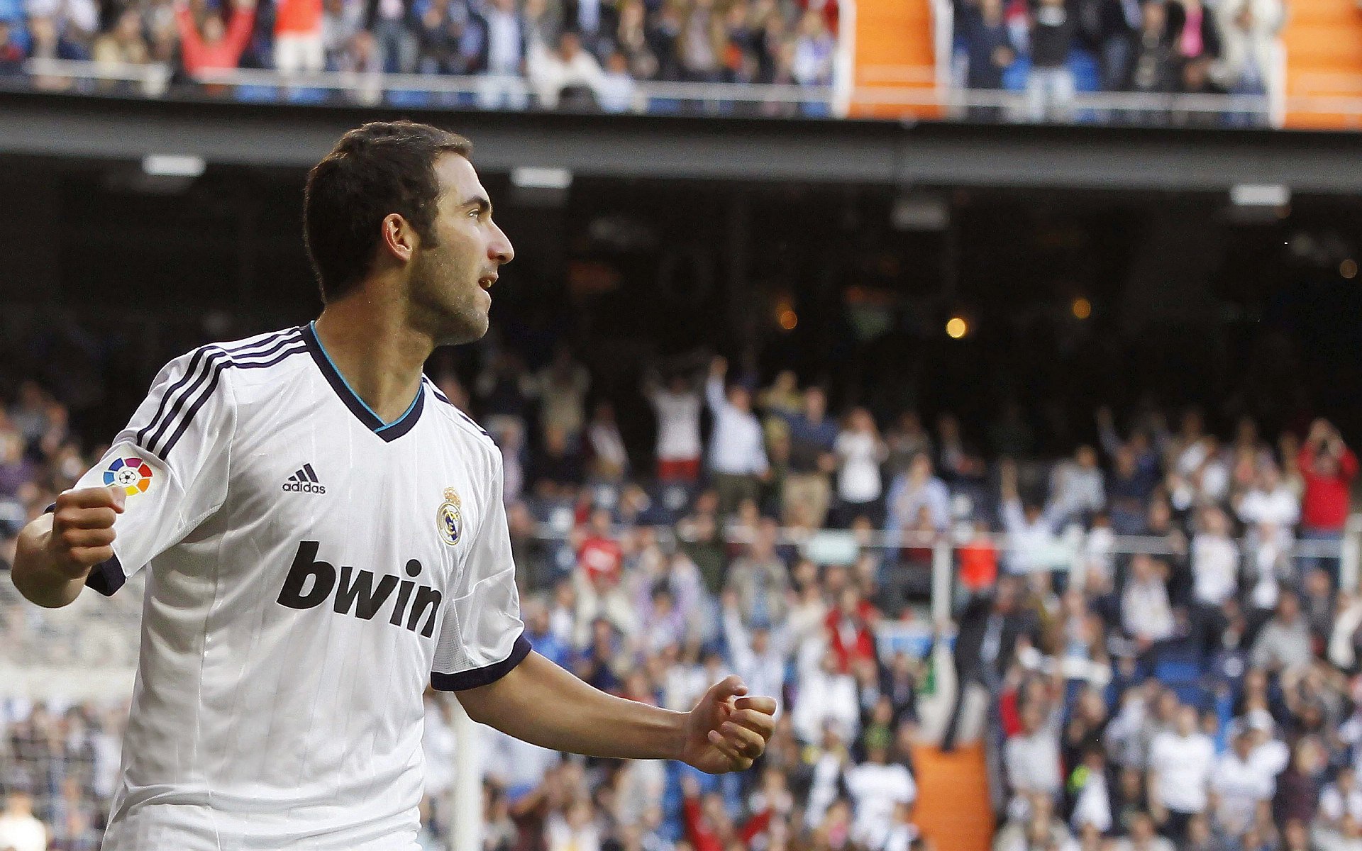 基耶萨的圣西罗狂想曲，当意大利利刃刺穿克罗地亚的叹息之墙