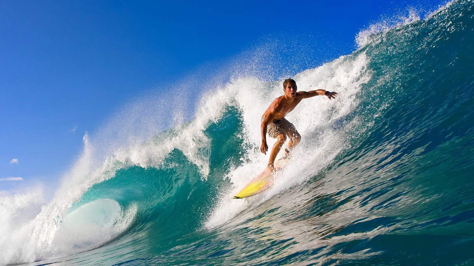 世界排名争夺战之夜，皮克防守端锁死对手，铸就绿茵传奇