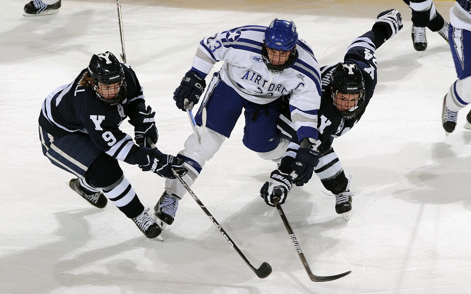 当公牛撞碎广厦，一场总决赛背后的篮球文明冲突