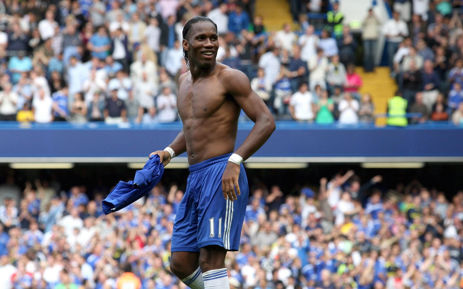 巴雷拉，绿茵交响诗中的米兰指挥家，完美演绎红黑军团战术革命